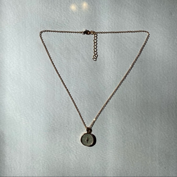 Lightning Necklace - Picture 4 of 9